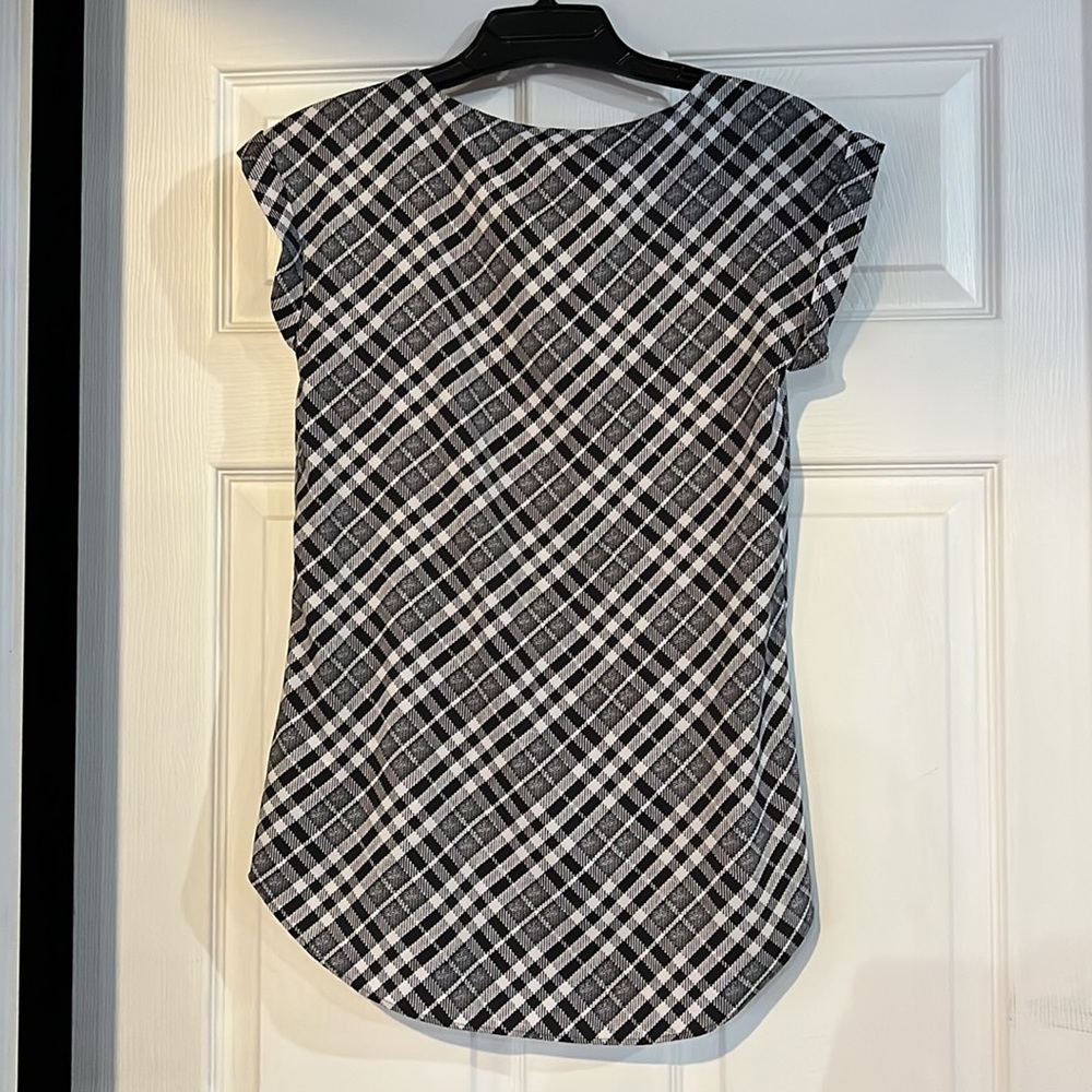 Express Blouse - Picture 3 of 3